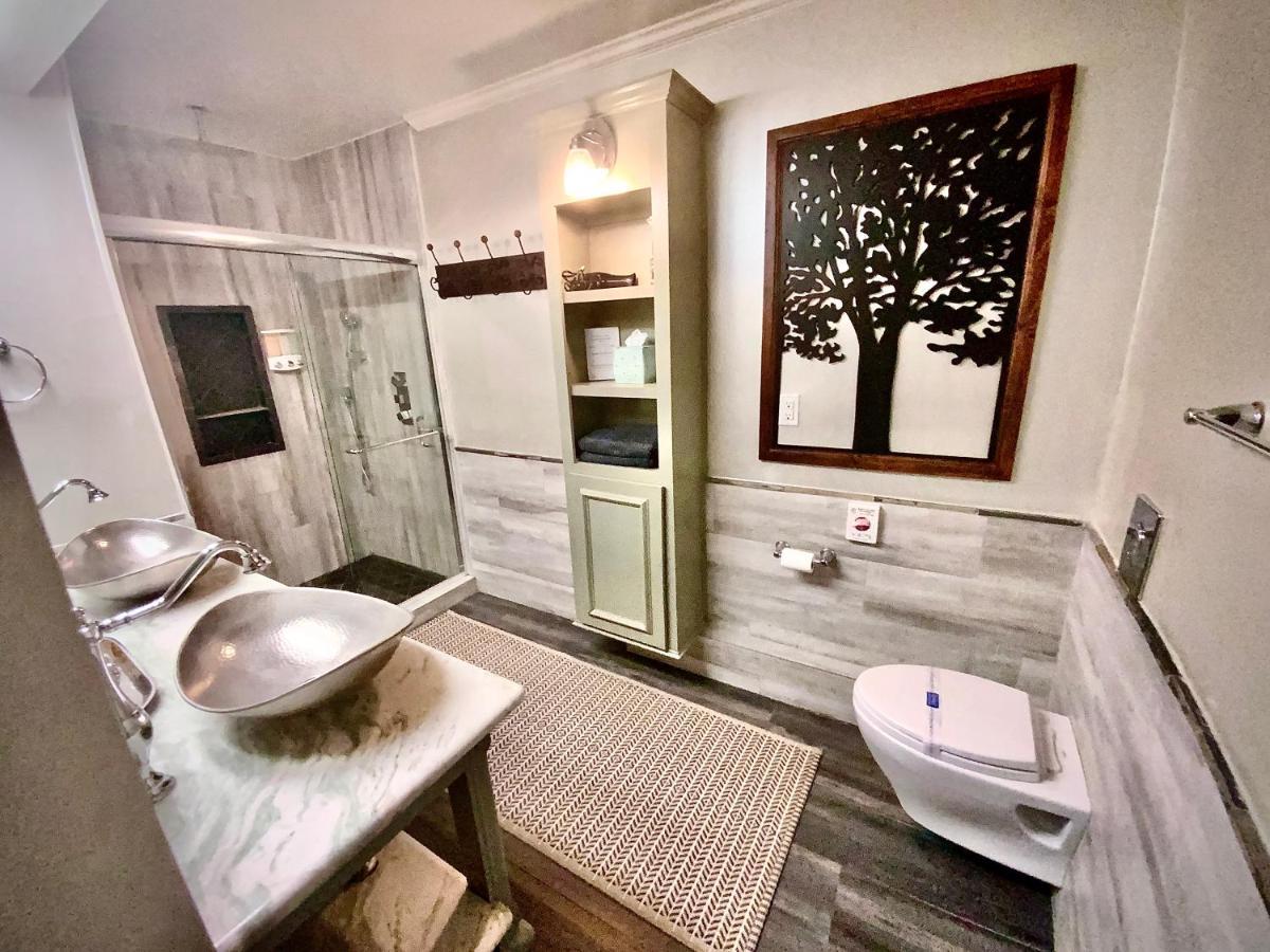هيوستن Villa With 8 Bedrooms And Heated Swimming Pool المظهر الخارجي الصورة